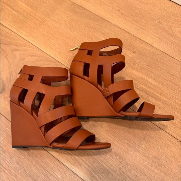 Cognac Brown BCBGeneration Maya Wedge Sandal Sz 8 - Picture 8 of 10